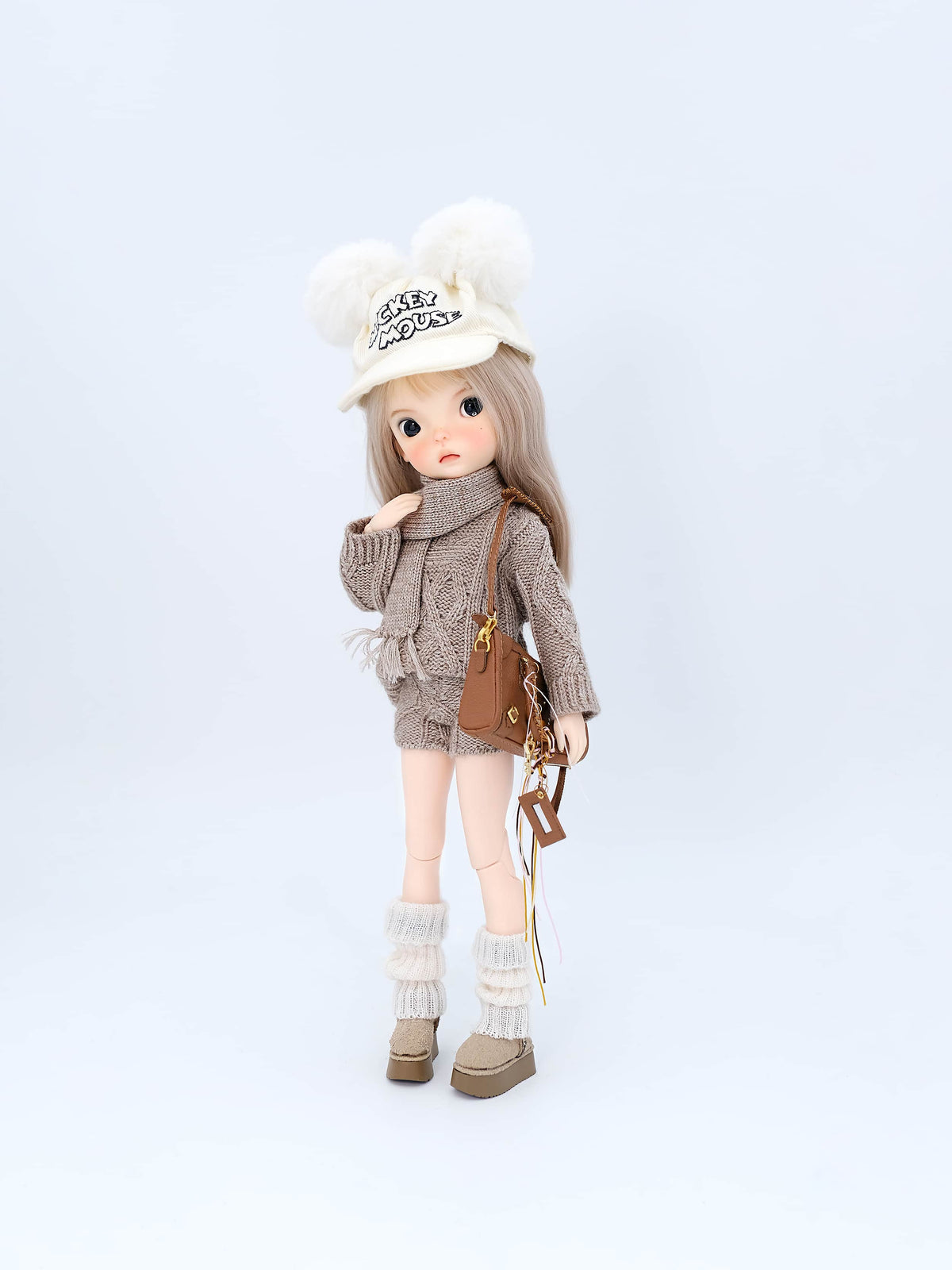 Spring Fashion Knitwear Set for BJD/Blythe Dolls – Reversible & Trendy!